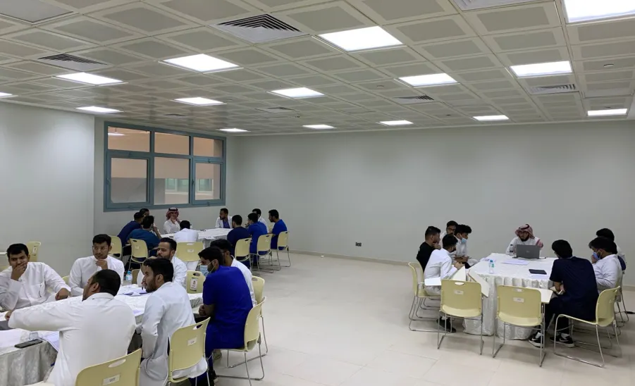 كلية الطب تقيم ورشة عمل للطلاب والطالبات بعنوان : المهارات الإكلينيكية للممارس الطبي المميز - جامعة المجمعة 