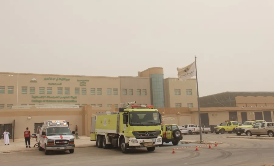 Evacuation drill conducted at College of Science and Humanities -  السلامة: تُنفذ فرضية إخلاء لكلية العلوم والدراسات الإنسانية بحوطة سدير