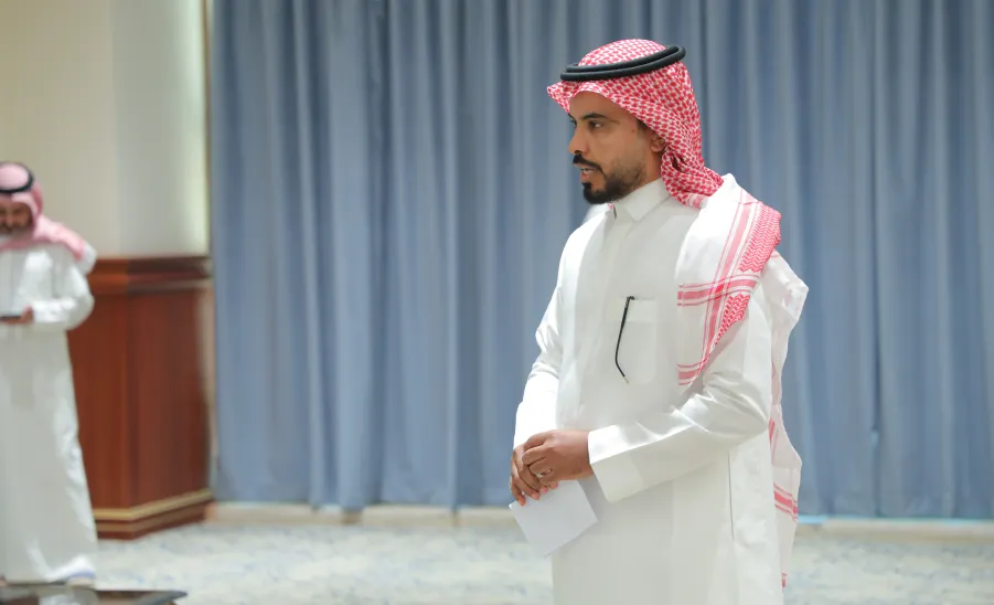 EMPLOYMENT AND ALUMNI AFFAIRS CENTER SIGNS AGREEMENTS WITH MAJMAAH MUNICIPALITY AND OTHER SECTORS
 -  اتفاقيات مركز الخريجين