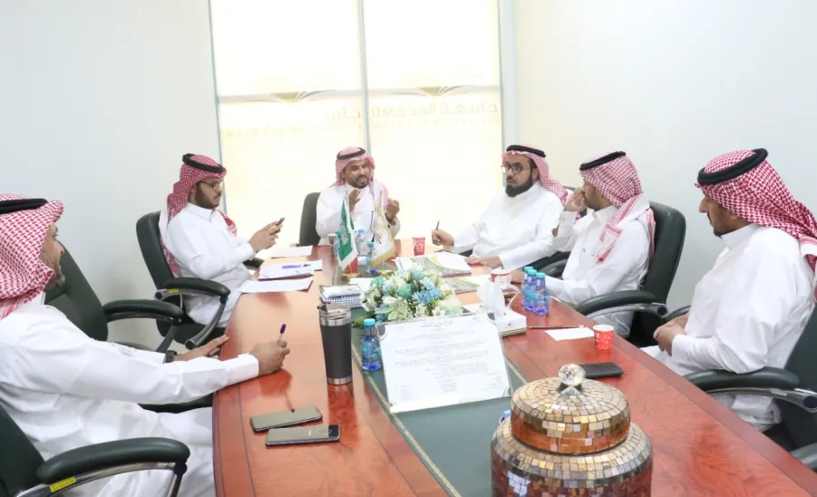 Student Fund Board of Directors holds 8th session for academic year 1443
 - 1