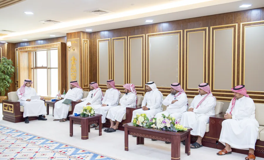 MU RECTOR REVIEWS SERVICE BUSINESS PLAN FOR NEW ACADEMIC YEAR  - جامعة المجمعة 