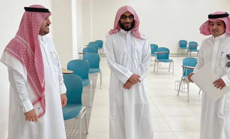 Dean of the Applied College inspects new buildings for female students in Majmaah
 - fig2