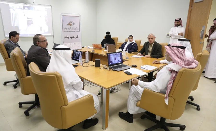 MU RECTOR OVERSEE THE ON-SITE MEETING FOR ASSESSING MASTER OF SCIENCE IN NURSING FOR ACCREDITATION - جامعة المجمعة 