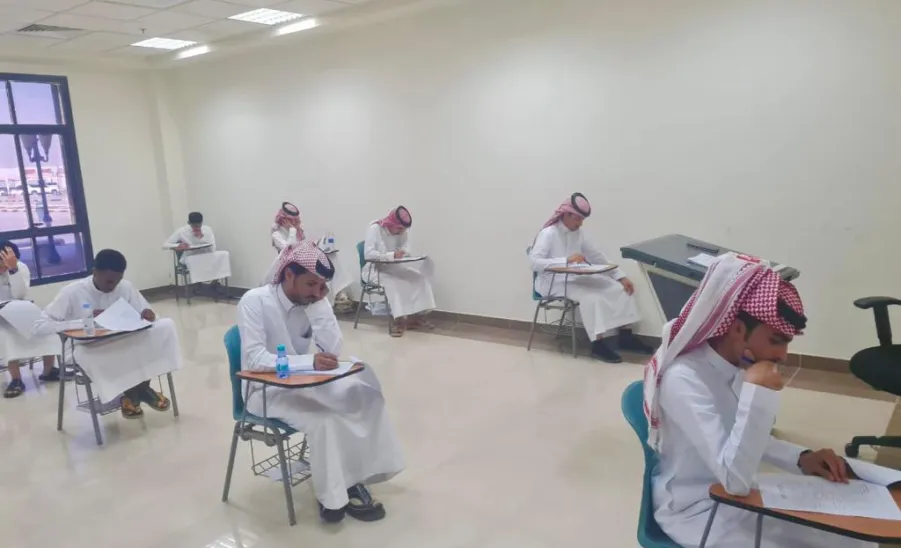 Applied College conducts a standardized English language test for all students
 - fig1