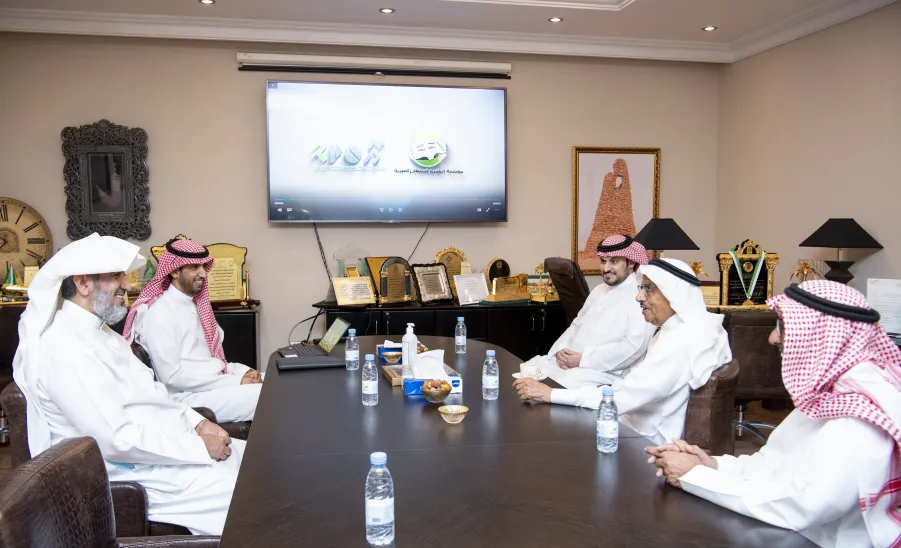 PROSTHETIC REHABILITATION CENTER'S BOARD OF DIRECTORS VISITS IBRAHIM AL-SULTAN FOUNDATION - جامعة المجمعة 