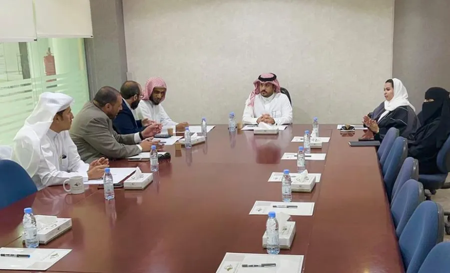 Dean of the Applied College meets with the Dean of the College of Dentistry
 - fig2
