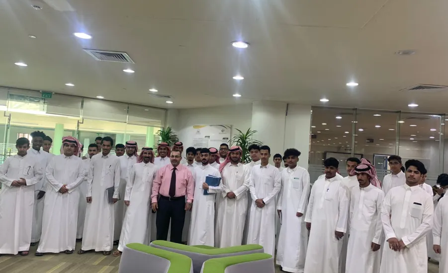 Students participate in the activities of Library Week
 - fig1