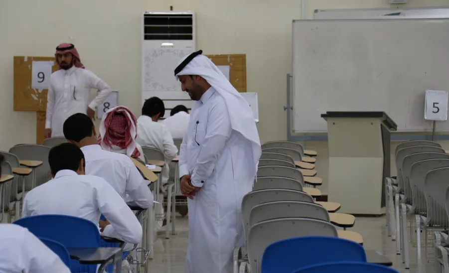 The dean visits the college branch in Zulfi 
 - fig2