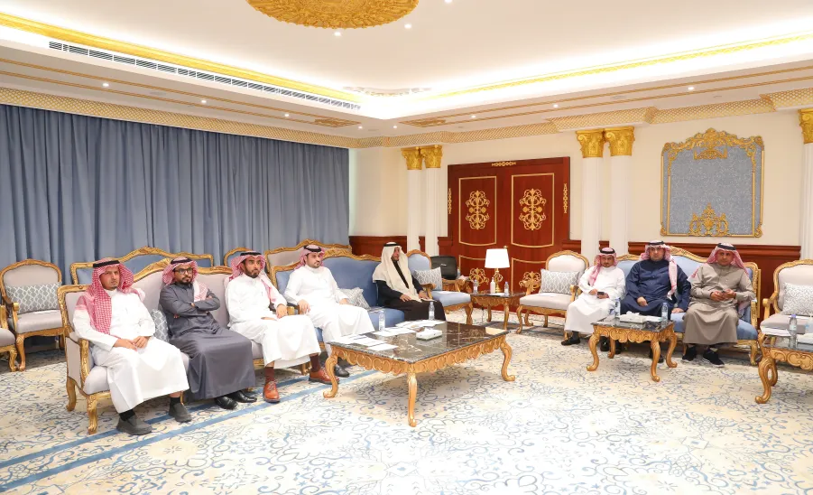 MU RECTOR PATRONIZES AWARDING CEREMONY ON INTERNATIONAL VOLUNTEER DAY - جامعة المجمعة 