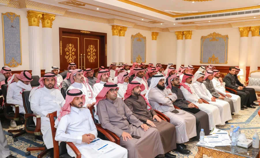 MU RECTOR PATRONIZES AWARDING CEREMONY ON INTERNATIONAL VOLUNTEER DAY - جامعة المجمعة 