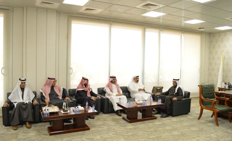 The Vice Rector for Educational Affairs stresses the importance of cooperation with private sectors
 -  جانب من استقبال أ.د العبودي