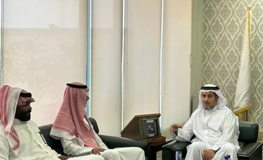 Vice-Rector for Educational Affairs holds a meeting with a delegation from the Human Resources Fund 
 -  لقاء وكيل الجامعة للشؤون التعليمية مع صندوق الموارد البشرية