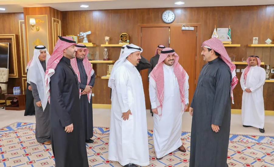 APPLIED COLLEGE SIGNS MOU WITH AL-MOZAINI REAL ESTATE DEVELOPER - جامعة المجمعة 