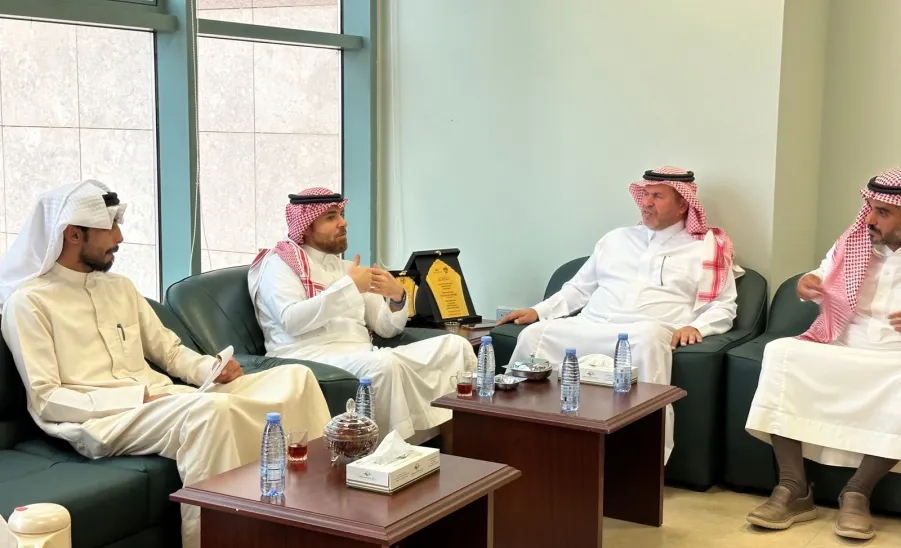 Assistant of the director of General Administration of Strategic Planning visits Internal Audit Administration 
 -  .