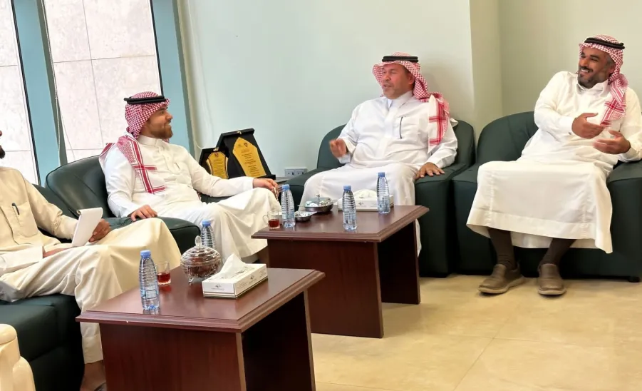 Assistant of the director of General Administration of Strategic Planning visits Internal Audit Administration 
 -  .