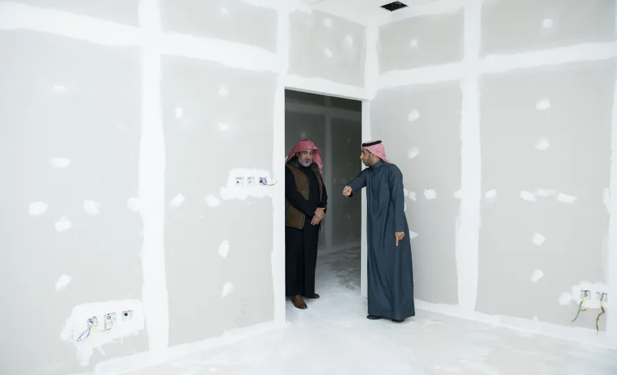 Prof. Al-Dosari conducts an inspection-tour to University Medical Center -  أ.د مسلّم الدوسري يتابع أعمال تطوير وتأهيل المركز الطبي الجامعي