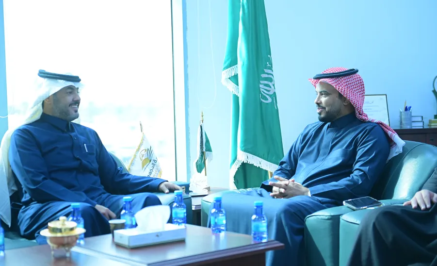 Director of Media Center meets the Dean of Student Affairs  - #