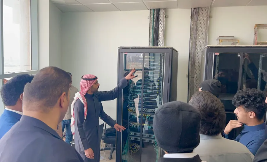 Applied College students visit the Deanship of Information Technology
 - fig3
