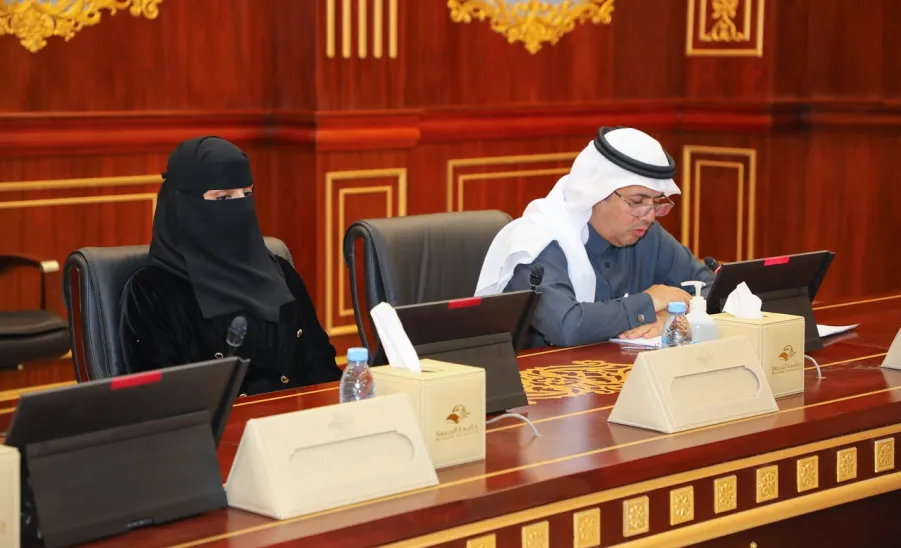 MU'S SIXTH COUNCIL MEETING FOR ACADEMIC YEAR 1443-1444 CHAIRED BY RECTOR
 - جامعة المجمعة 