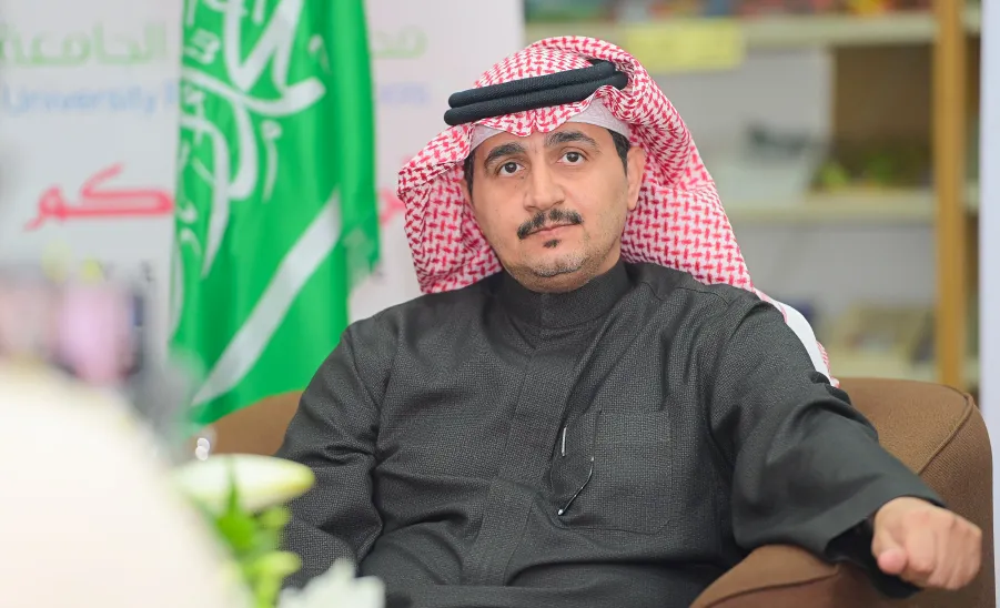 MU RECTOR VISITS PIONEERS SCHOOL  - جامعة المجمعة 