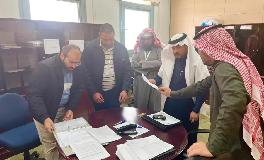 CEO of Applied College inspects the progress of final exams for second semester - academic year 1444 -  fig2