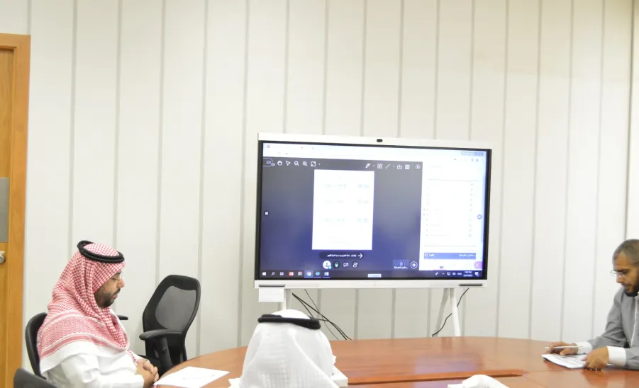 Standing Committee for Academic Plans and Curricula holds its meeting -  لجنة الخطط والمناهج
