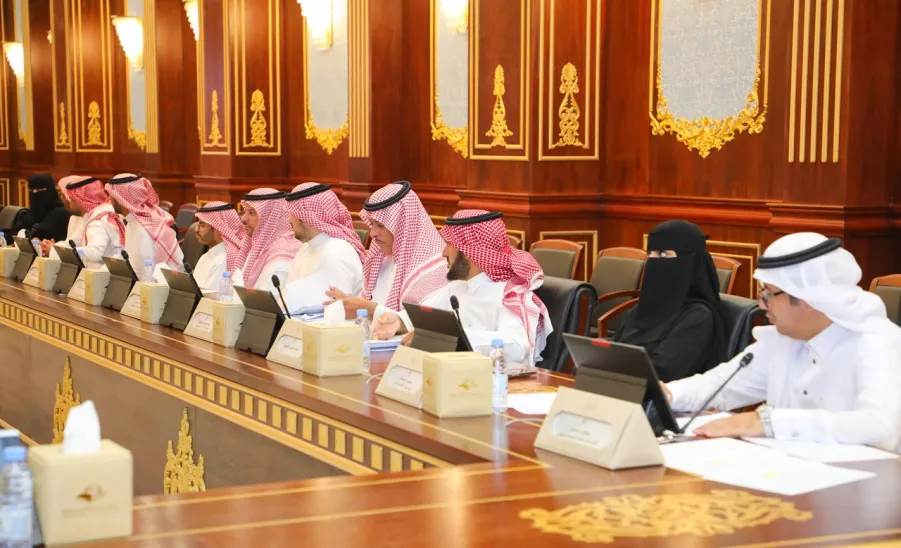 MU'S EIGHTH COUNCIL MEETING FOR ACADEMIC YEAR 1443-1444 CHAIRED BY RECTOR - جامعة المجمعة 