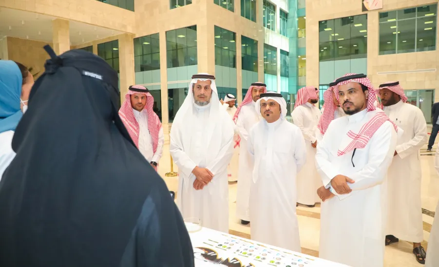 MU VICE-RECTOR LAUNCHES A DRUG AWARENESS CAMPAIGN  - جامعة المجمعة 