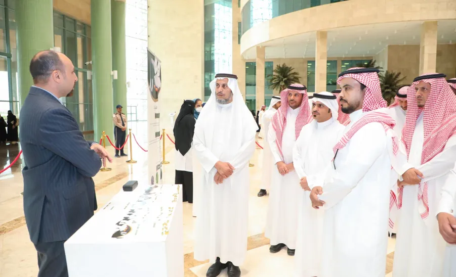 MU VICE-RECTOR LAUNCHES A DRUG AWARENESS CAMPAIGN  - جامعة المجمعة 