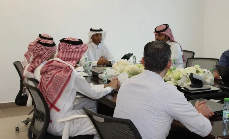 ادارة كلية الهندسة تستقبل فريق عمل متخصص من عمادة السنة الأولى المشتركة - ادارة كلية الهندسة تستقبل فريق عمل متخصص من عمادة السنة الأولى المشتركة
