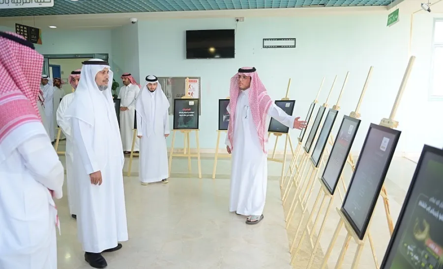 MU Vice-Rector launches an awareness event on drug and welcomes officials from private sector  -  وكيل الجامعة للشؤون التعليمية 