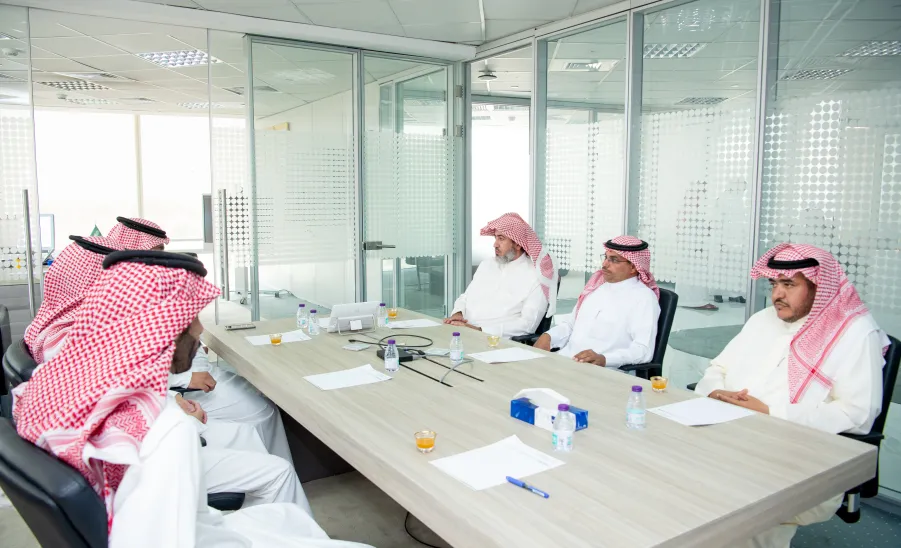MU SIGNS AN AGREEMENT WITH MINISTRY OF MUNICIPAL AND RURAL AFFAIRS
 -  الجامعة توقع اتفاقية تعاون مشترك مع وزارة الشؤون البلدية والقروية والإسكان لطرح فرصها الاستثمارية من خلال منصة فرص  