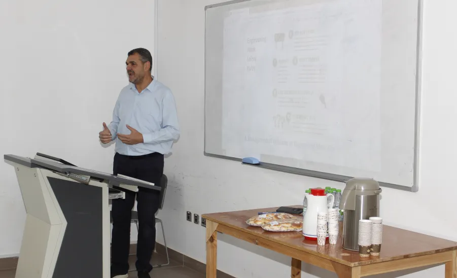 A Training course entitled "Occupational Safety Procedures for Engineering Training Students" held by College of Engineering  -  دورة تدريبية "اجراءات السلامة المهنية لطلاب التدريب الهندسي" بكلية الهندسة