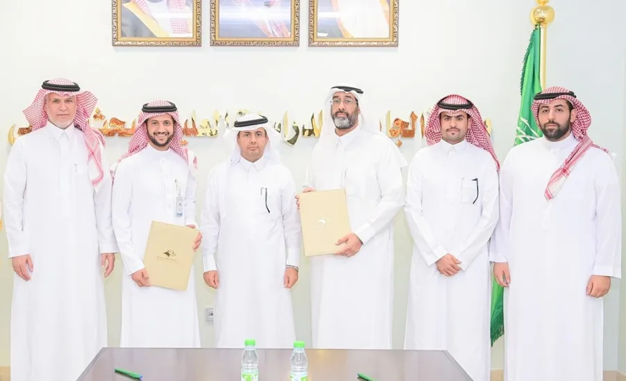 د. الرميح يرعى توقيع مذكرة تعاون مع الشركة العربية الأولى لتنظيم المعارض والمؤتمرات - توقيع التعاون الشركة العربية الأولى لتنظيم المعارض والمؤتمرات 