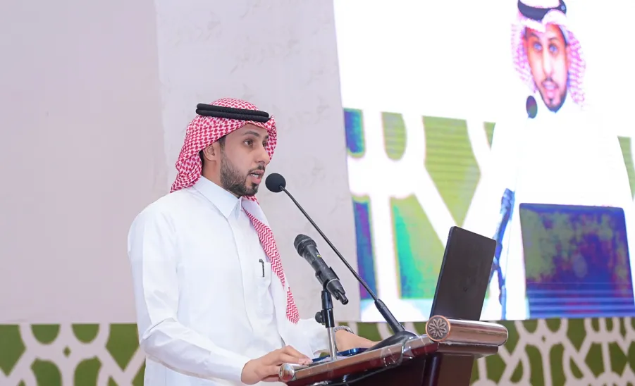 رئيس الجامعة يرعى حفل جائزته للجودة والتميز والملتقى الأول لتجديد الاعتماد المؤسسي - جامعة المجمعة