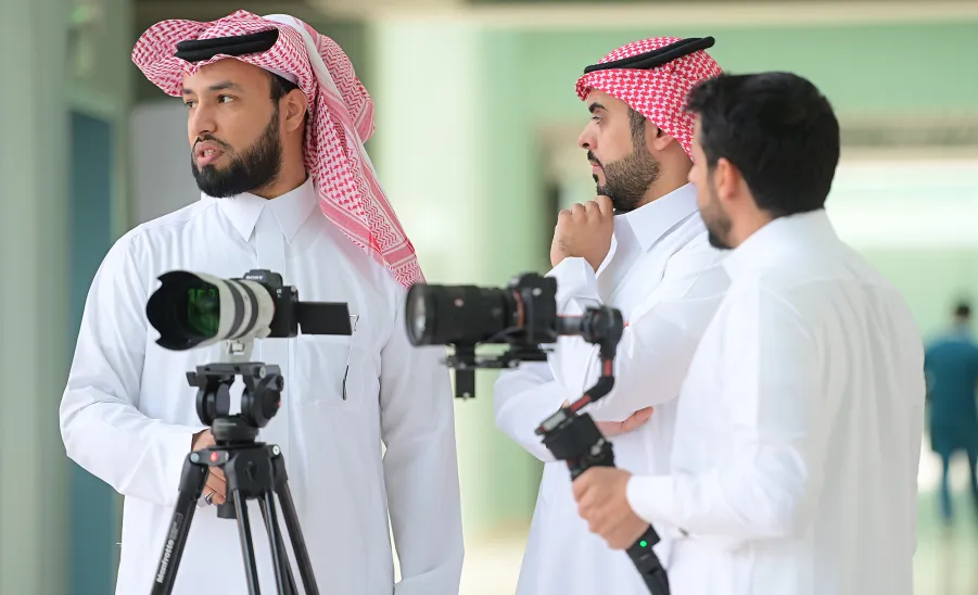 Media Center is preparing for graduation ceremony of 14th batch  -  2