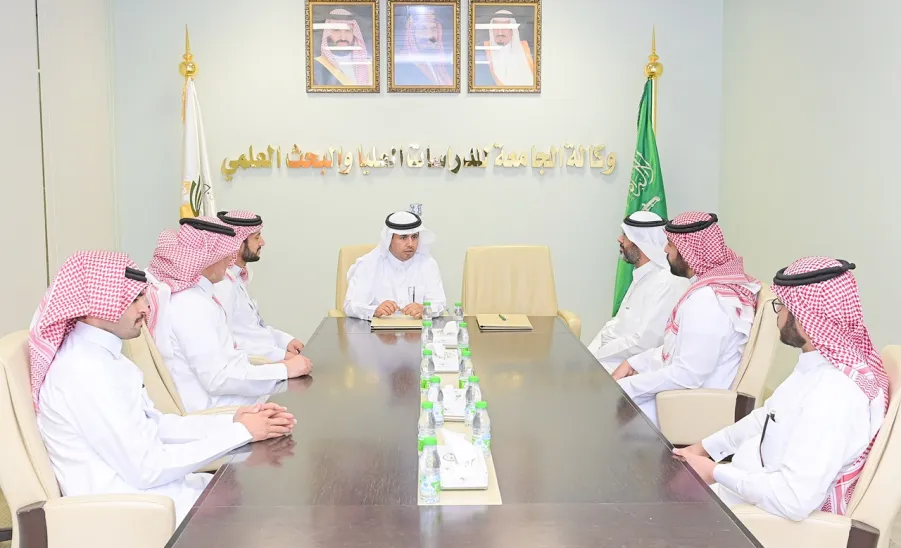 د. الرميح يرعى توقيع مذكرة تعاون مع الشركة العربية الأولى لتنظيم المعارض والمؤتمرات - توقيع تعاون مع الشركة العربية الأولى لتنظيم المعارض والمؤتمرات 