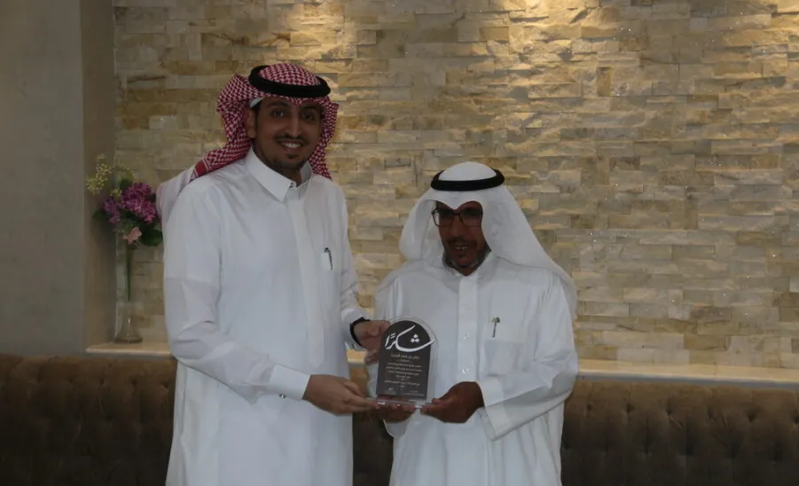The General Administration of University Security honors a number of staff  -  المديد