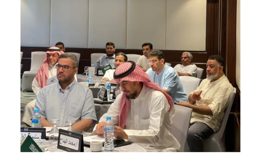 Deanship of Human Resources conducts a workshop entitled (Management and Motivation to achieve excellence) - صورة