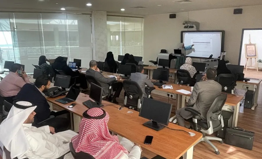 The Deanship holds a workshop entitled: Techniques of Writing Course Descriptions and Reports -  .