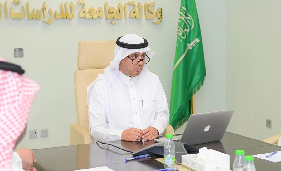 MU VICE-RECTOR LAUNCHES THE UNIVERSITY WEBSITE FOR STROKE CONFERENCE  - جامعة المجمعة 