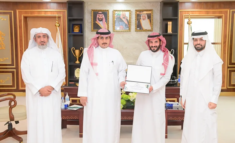 MU'S COMPLAINT MANAGEMENT SYSTEM LAUNCHED BY THE RECTOR  - جامعة المجمعة 