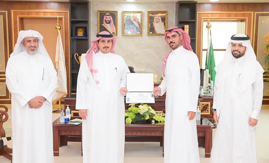MU'S COMPLAINT MANAGEMENT SYSTEM LAUNCHED BY THE RECTOR  - جامعة المجمعة 