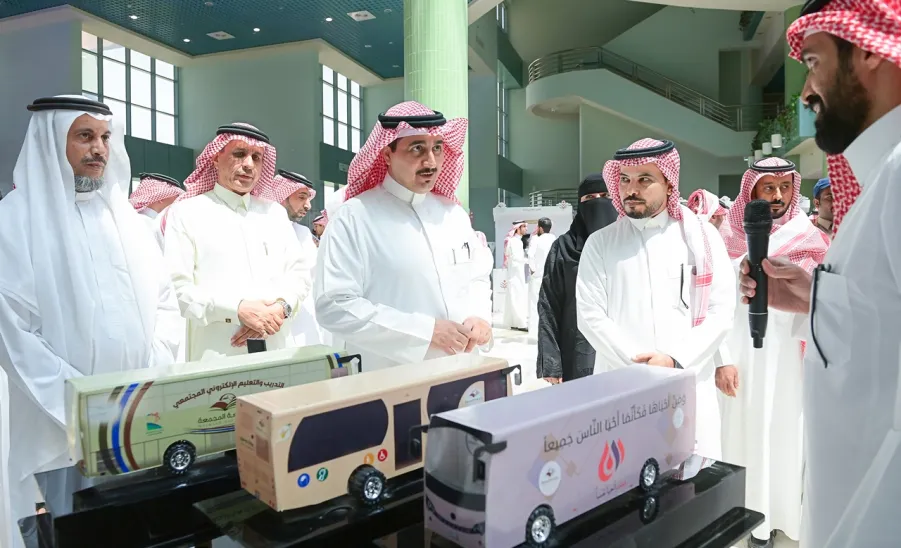 ANNUAL MEETING FOR FRESHMEN HELD BY MU  - جامعة المجمعة 