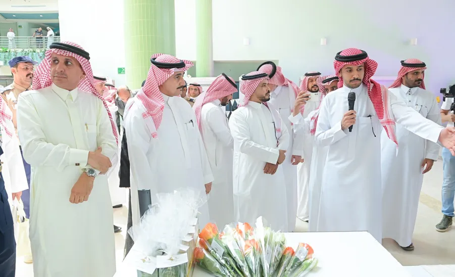 ANNUAL MEETING FOR FRESHMEN HELD BY MU  - جامعة المجمعة 