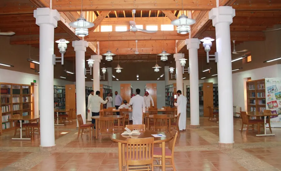 The college's students visit Dar Al-Rahmaniya Library -  كلية الغاط