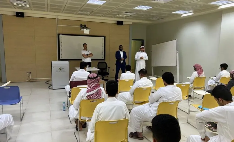 الكلية التطبيقية تطلق مبادرة "أرشدني" للإرشاد الأكاديمي - fig2