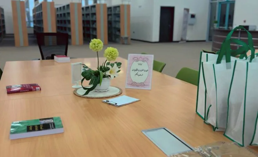 The library of college complex in Majmaah welcomes preparatory-year students - استقبال