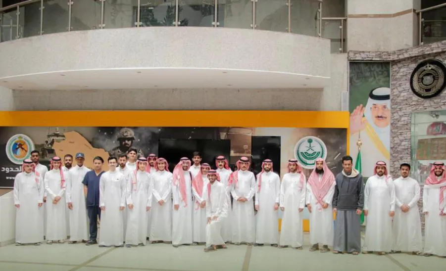  نقل عدد من طلاب الجامعة لمعرض مكافحة المخدرات بالرياض  - م
