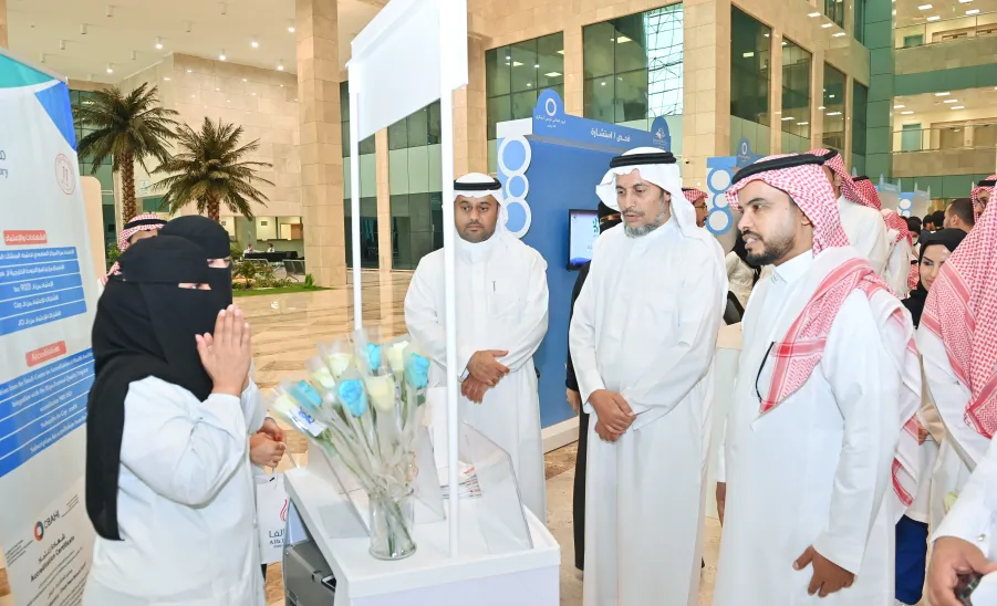 MU HOLDS AN EXHIBITION ON THE WORLD DIABETES DAY -  جامعة المجمعة 